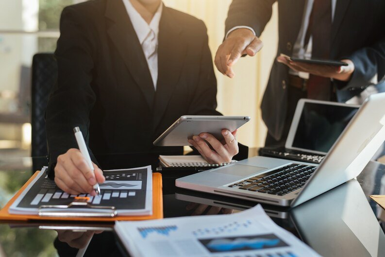 Auditors in Dubai