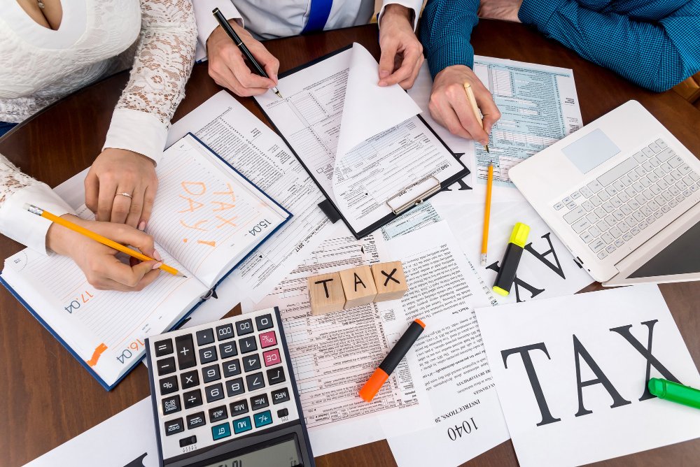 Making a Corporate Tax Group: Pros & Cons